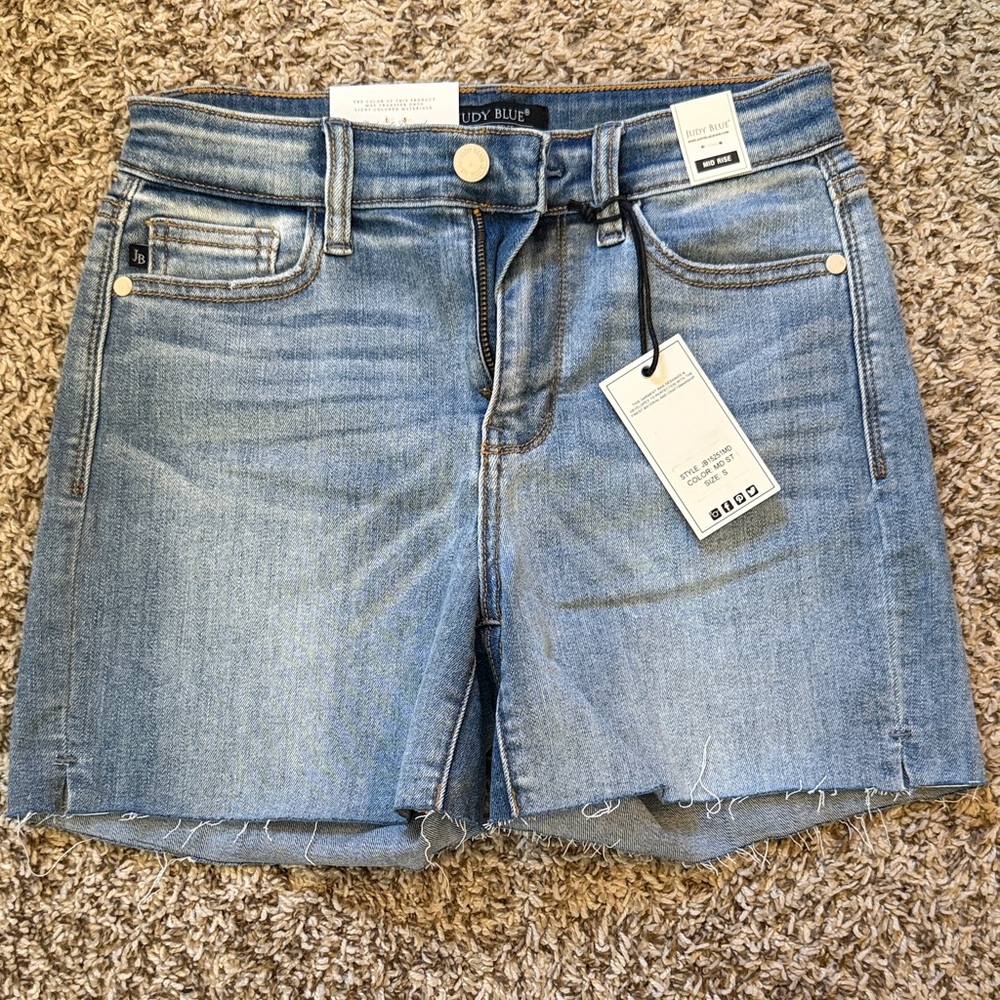 Judy Blue Jean shorts NWT size small